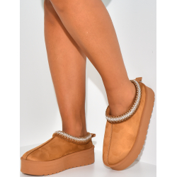 Sandales compensées en suédine