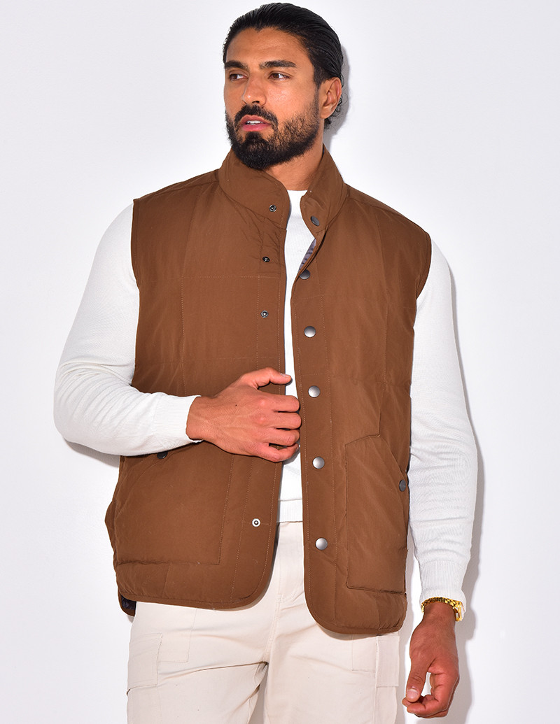 Sleeveless down jacket