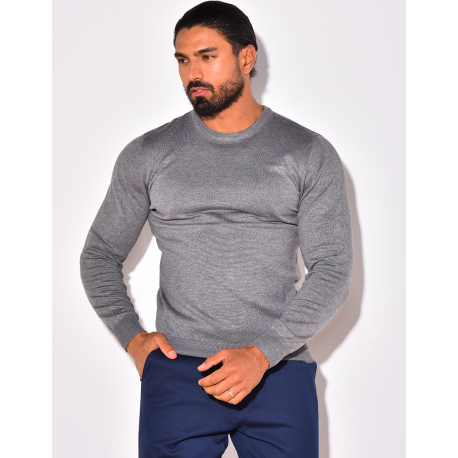 Slim round-neck jumper