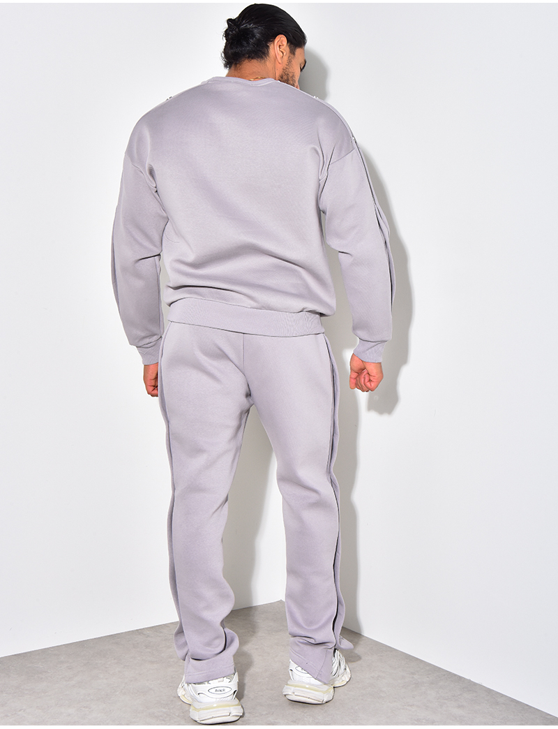 Trousers and sweatshirt set