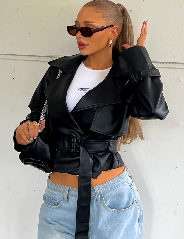 Blazer en simili à ceinture