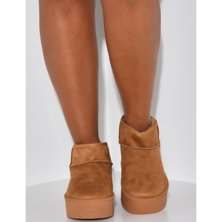 Bottines en suédine fourrées Bottines en suédine fourrées