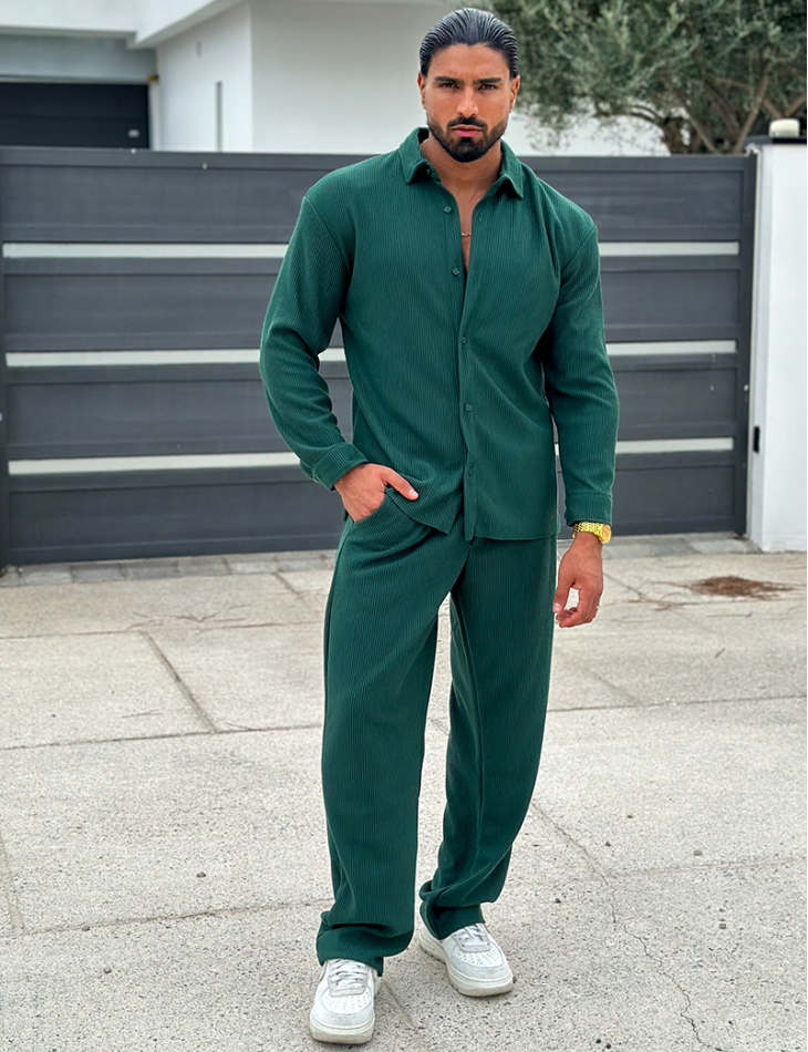 Ensemble pantalon et chemise plissé Ensemble pantalon et chemise plissé