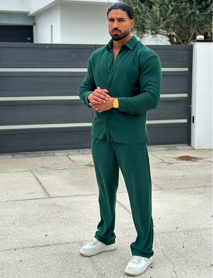 Ensemble pantalon et chemise plissé Ensemble pantalon et chemise plissé