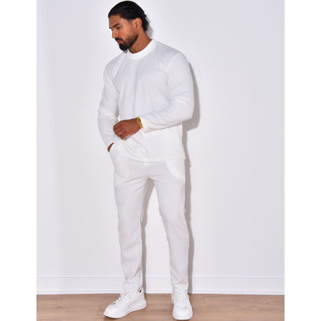 Embossed t-shirt and trouser set