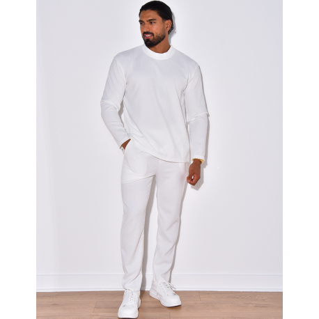 Embossed t-shirt and trouser set