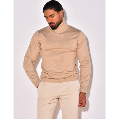 Pull fin col roulé