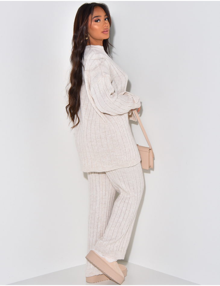 Ensemble pull oversize et pantalon en laine Ensemble pull oversize et pantalon en laine