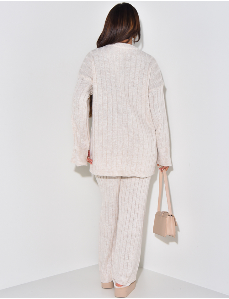 Ensemble pull oversize et pantalon en laine Ensemble pull oversize et pantalon en laine