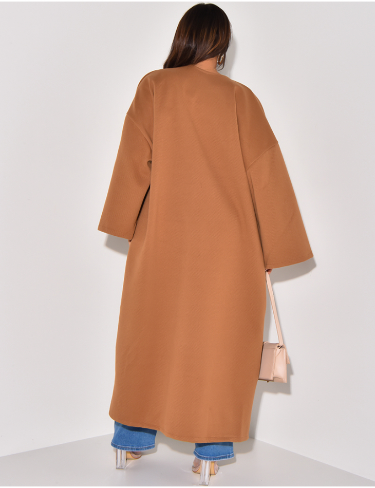 Langer & dicker Kimono aus Filz.   Langer & dicker Kimono aus Filz.