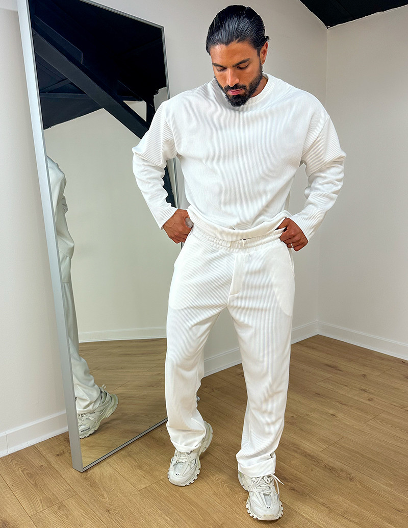 Ensemble côtelé pantalon et pull