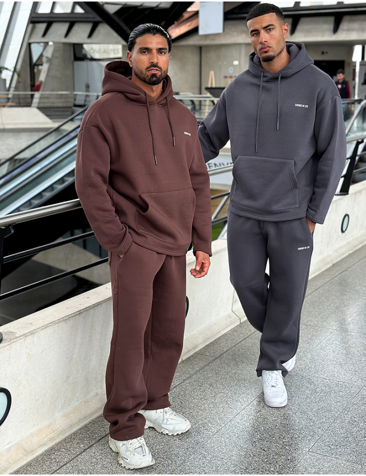 Ensemble molletonné pantalon et sweat à capuche "Essence of life" Ensemble molletonné pantalon et sweat à capuche "Essence of life"