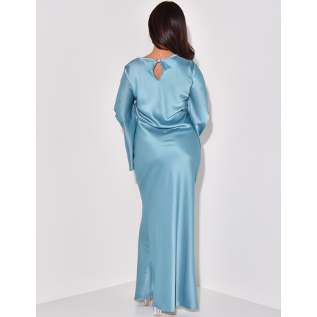 Robe longue en satin à manches évasées Robe longue en satin à manches évasées