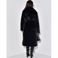 Long fur coat to tie