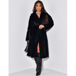 Long fur coat to tie