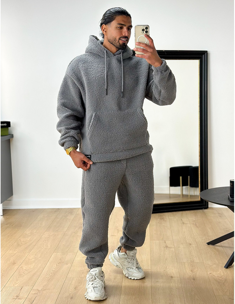 Ensemble pantalon et sweat à capuche en peau de mouton