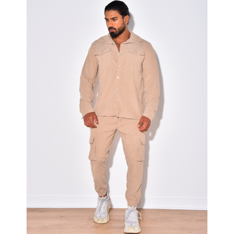 Set aus Hose und Hemd Set aus Hose und Hemd