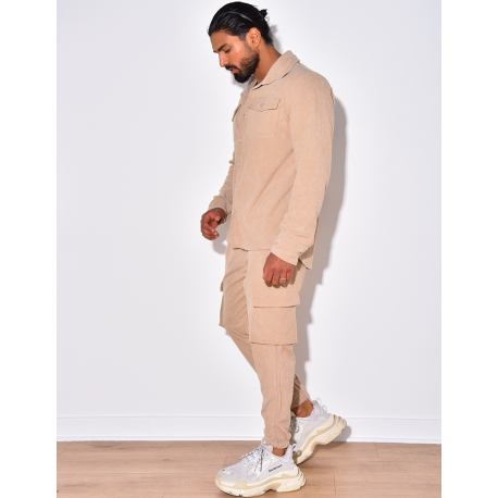 Set aus Hose und Hemd Set aus Hose und Hemd