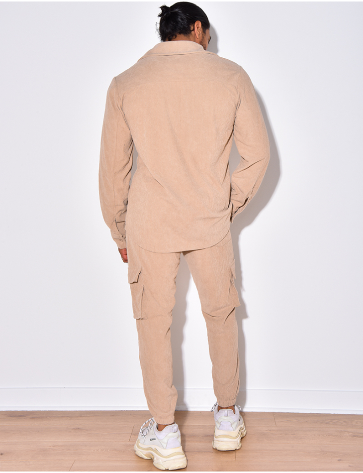 Set aus Hose und Hemd Set aus Hose und Hemd