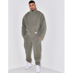 Ensemble pantalon et pull en peau de mouton Ensemble pantalon et pull en peau de mouton