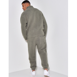 Ensemble pantalon et pull en peau de mouton Ensemble pantalon et pull en peau de mouton