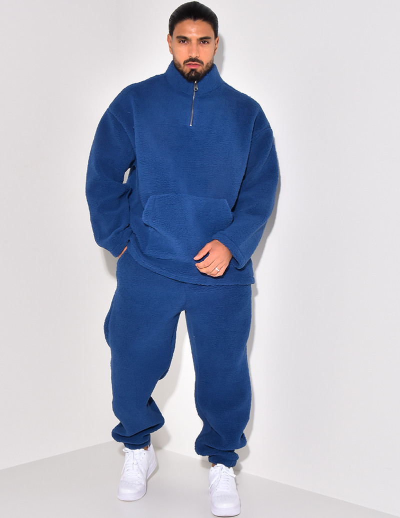 Ensemble pantalon et pull en peau de mouton