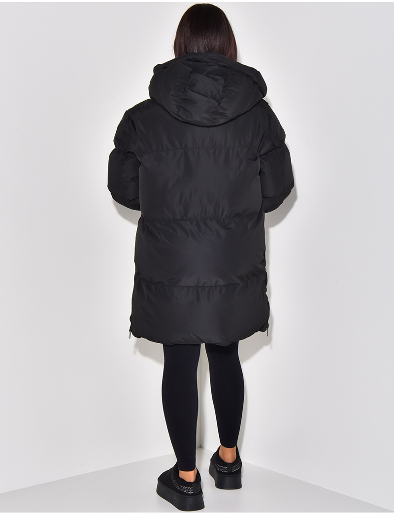 Doudoune mi-longue matelassée à capuche