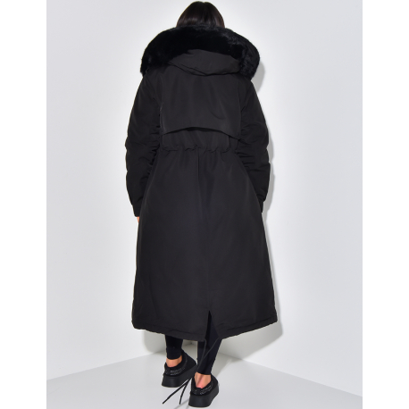 Langer Parka mit Kapuze aus Pelz