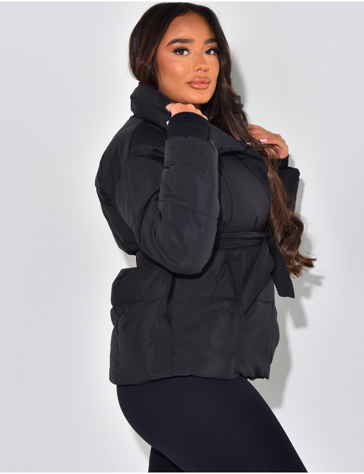 Mid-length quilted down jacket to tie   Mid-length quilted down jacket to tie