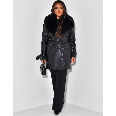 Veste mi-longue en similicuir à col fourrure Veste mi-longue en similicuir à col fourrure