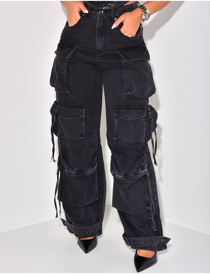 Cargo pants with multiple pockets on sale