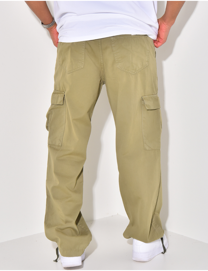 Pantalon cargo à resserré aux chevilles