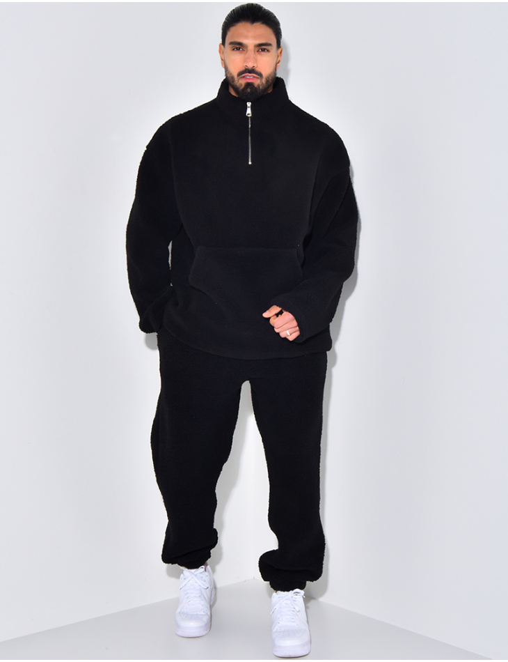 Ensemble pantalon et pull en peau de mouton Ensemble pantalon et pull en peau de mouton