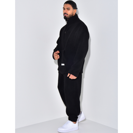 Ensemble pantalon et pull en peau de mouton Ensemble pantalon et pull en peau de mouton