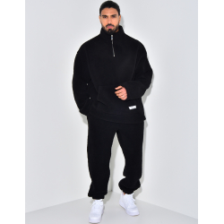 Ensemble pantalon et pull en peau de mouton Ensemble pantalon et pull en peau de mouton