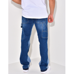 Jeans à poches avec empiècements et tâches de peinture Jeans à poches avec empiècements et tâches de peinture
