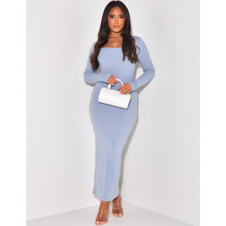 Skin-tight long dress, square neck, long sleeves