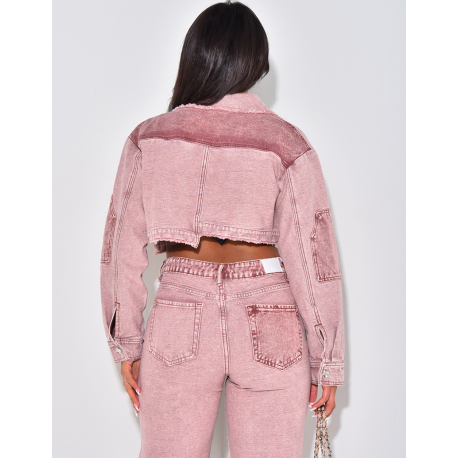 Veste courte en jeans effet délavé à empiècements contrastants Veste courte en jeans effet délavé à empiècements contrastants