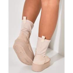 Bottines en suédine à petite fermeture éclaire Bottines en suédine à petite fermeture éclaire