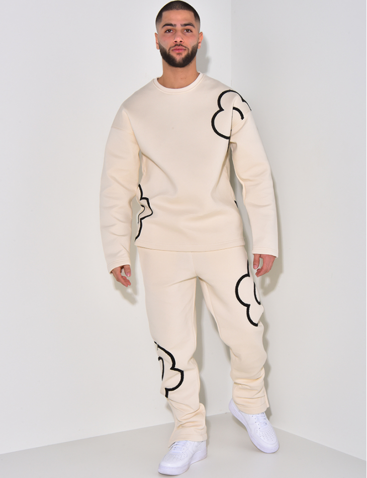 Ensemble sweat et pantalon à motifs brodés Ensemble sweat et pantalon à motifs brodés