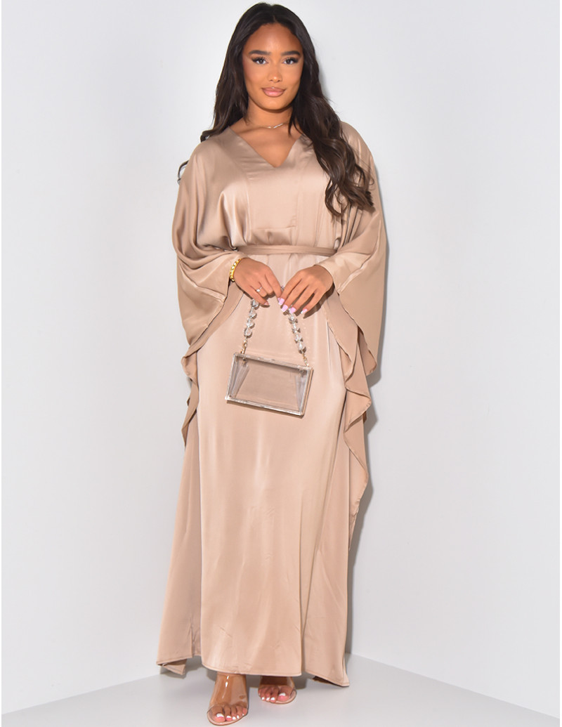 An der Taille anliegende Abaya aus Satin