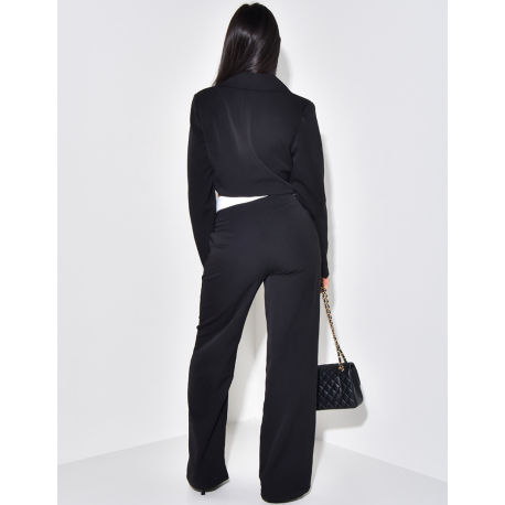 Ensemble blazer court et pantalon à bordures contrastantes