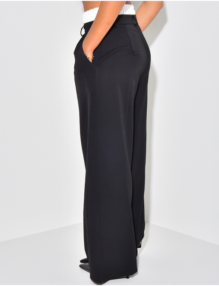 Straight-fit tailored trousers with contrast lining Straight-fit tailored trousers with contrast lining