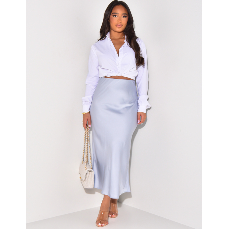 Long skirt in flowing satin