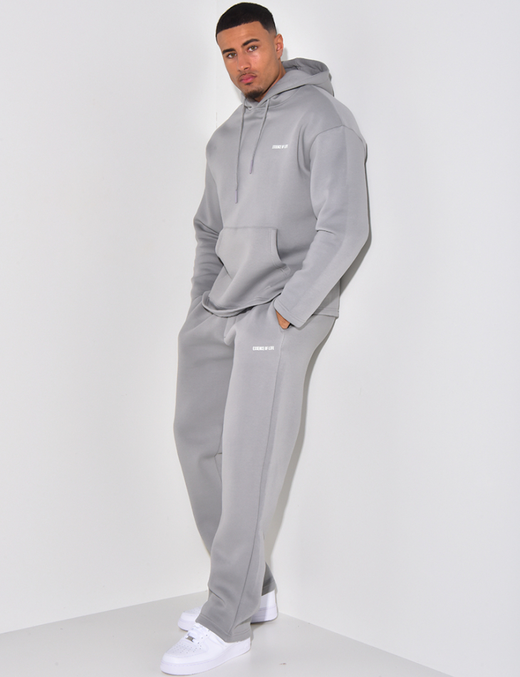 Ensemble sweat et pantalon large  Ensemble sweat et pantalon large