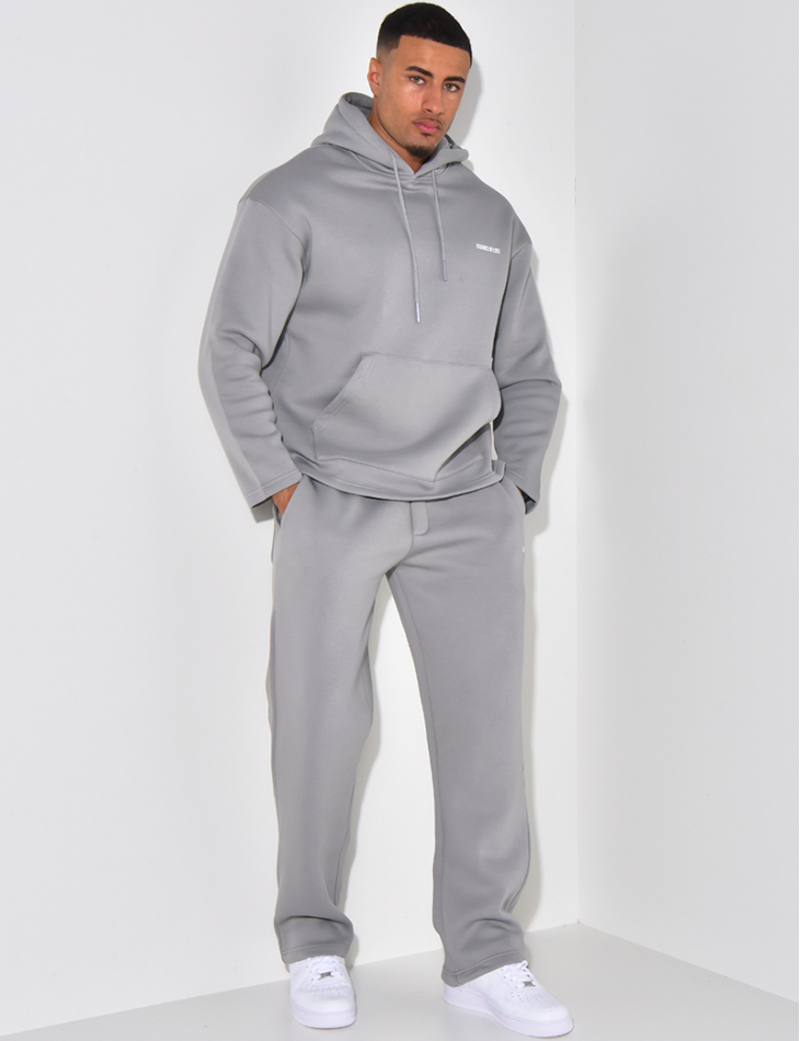 Ensemble sweat et pantalon large  Ensemble sweat et pantalon large