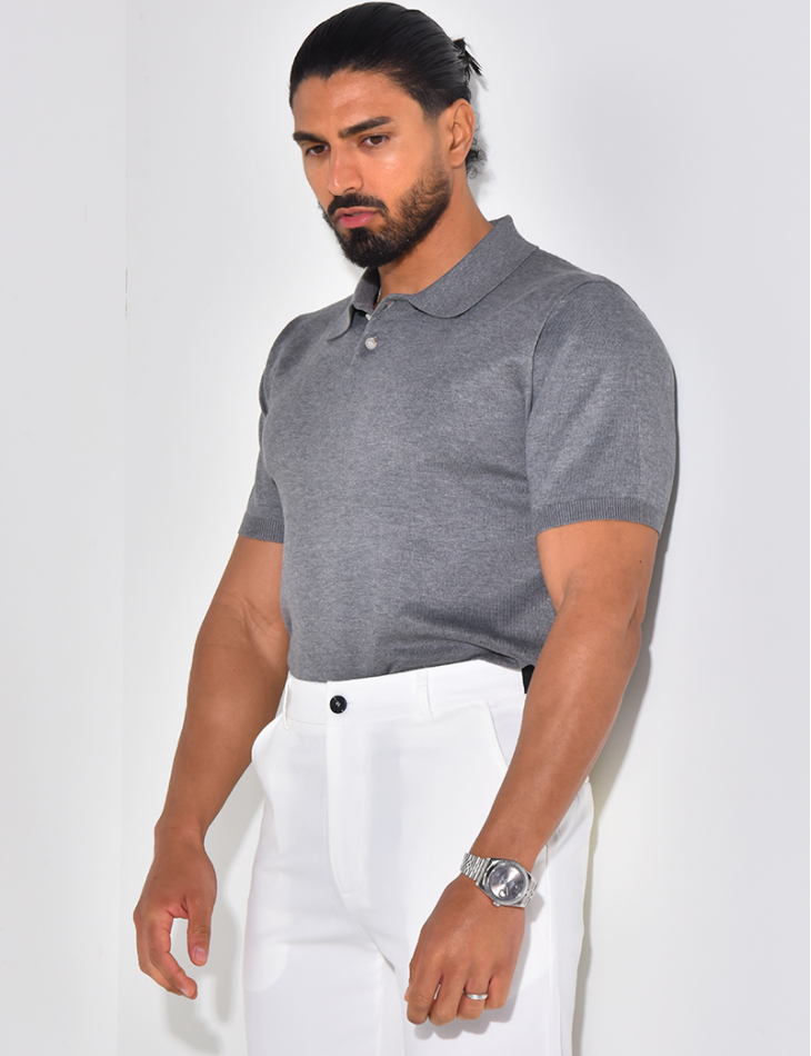 Geripptes Poloshirt mit kurzen Ärmeln  Geripptes Poloshirt mit kurzen Ärmeln