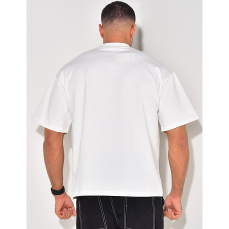 T-shirt with rich collar writing T-shirt with rich collar writing