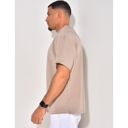 T-shirt à écriture au col "riches"