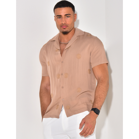 Chemise légère motifs brodés
